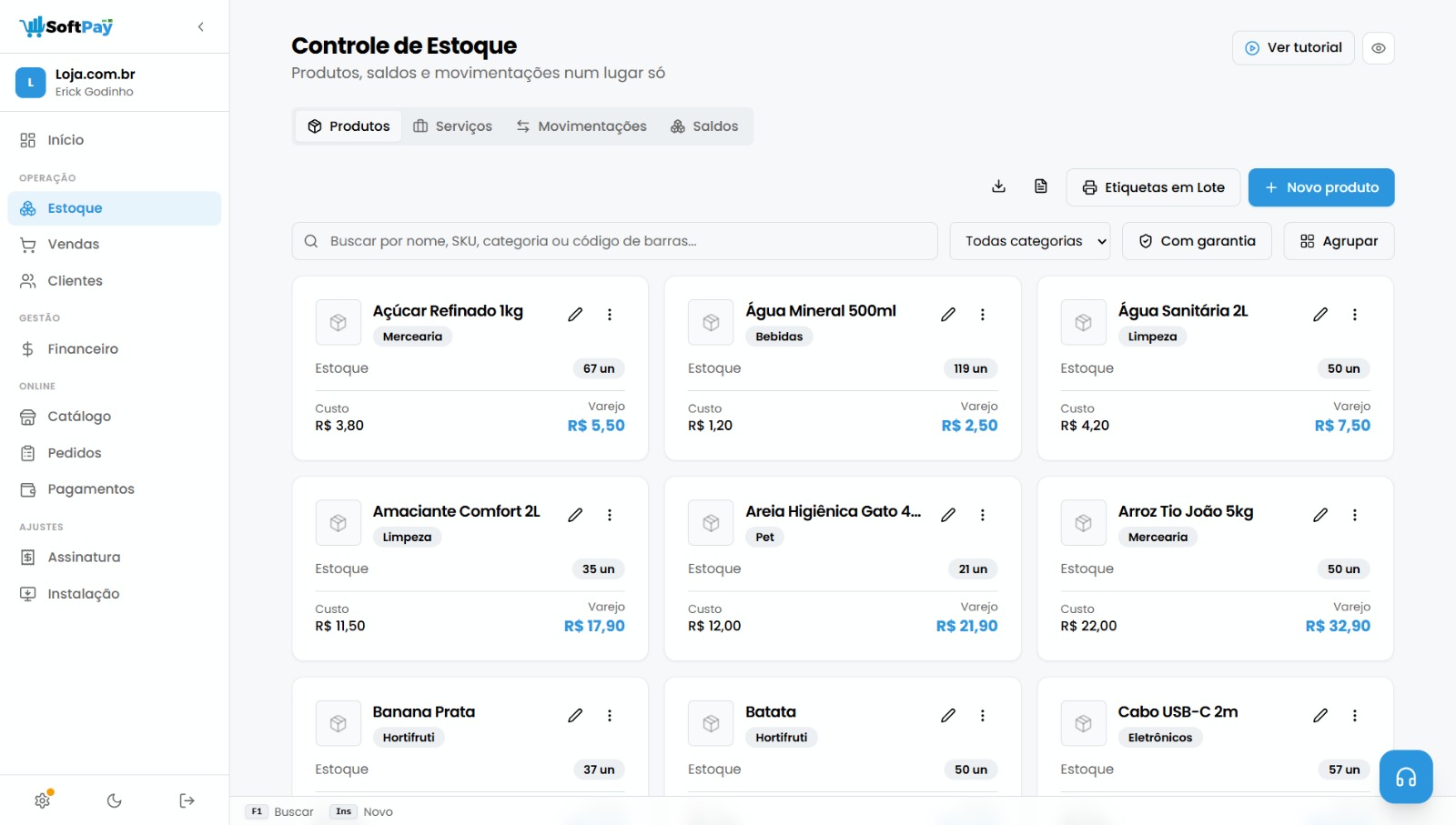 Tela de controle de estoque do SoftPay com produtos, saldos e custos